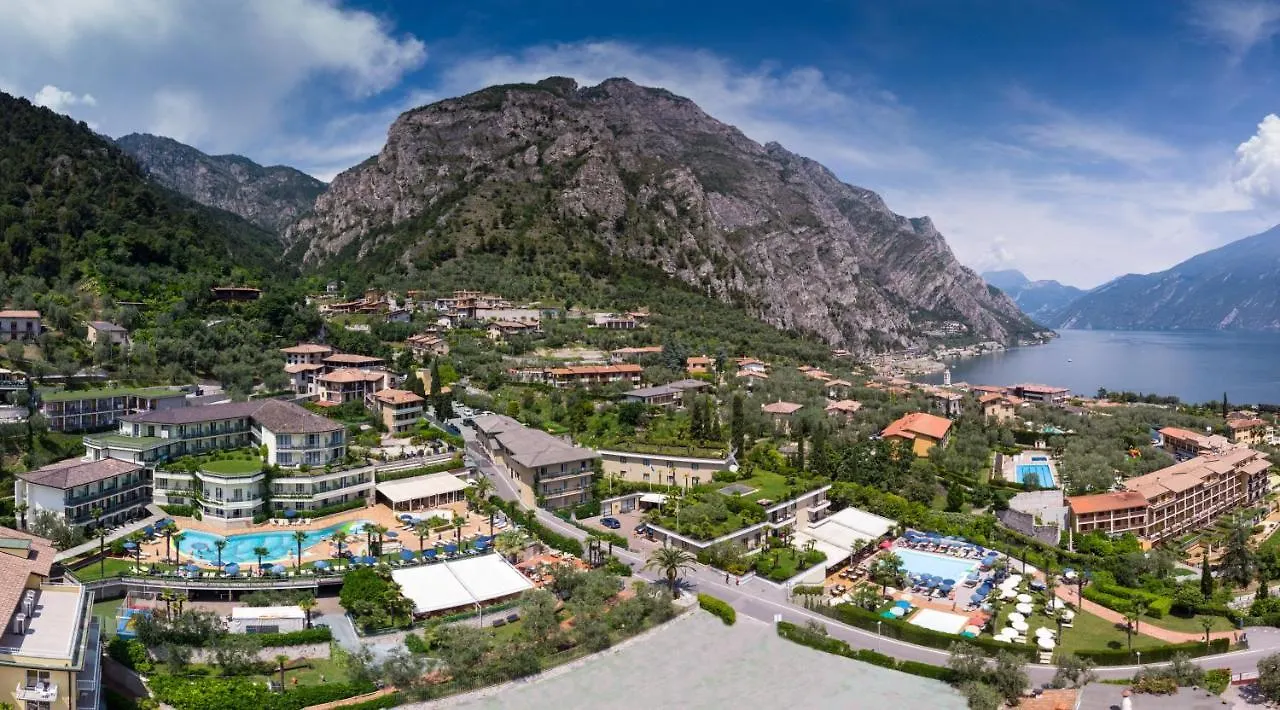 *** Aparthotel Residence La Madonnina Limone sul Garda Italia